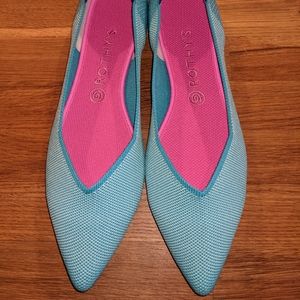 BNWOB Rothy's island blue size 11